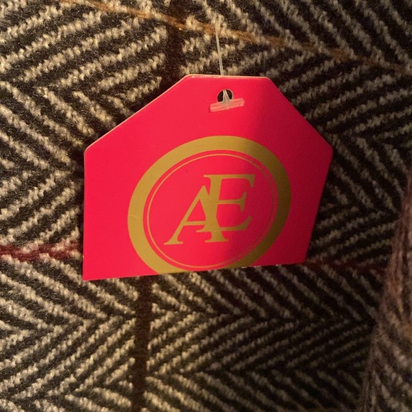 NWT Fur Collared Cape - Picture 8 of 8